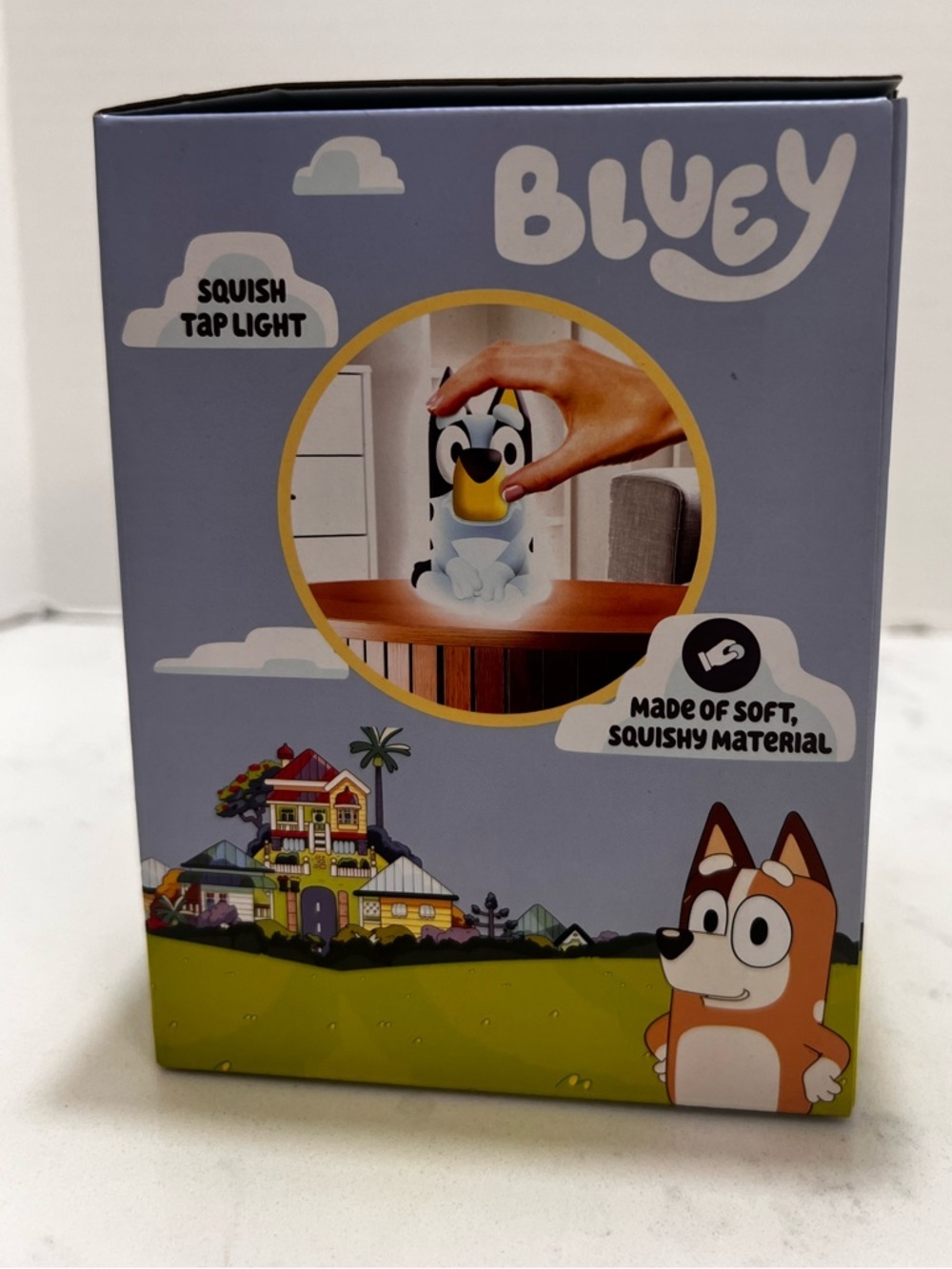 Bluey LED Battery-Operated Night Light - Lavender and Green - Picture 4 of 10